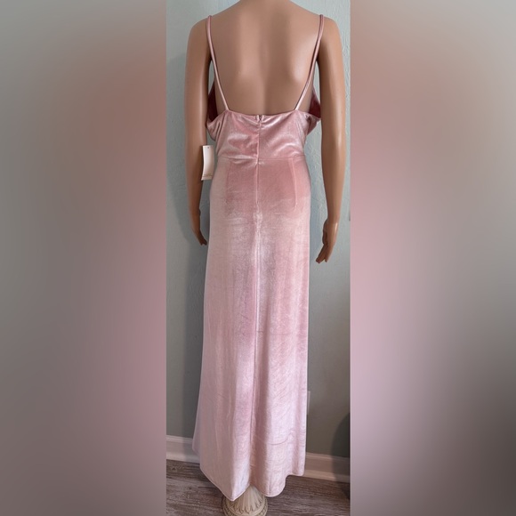 TOBI rose velvet twist front deep plunge maxi dress S NWT - Picture 4 of 12